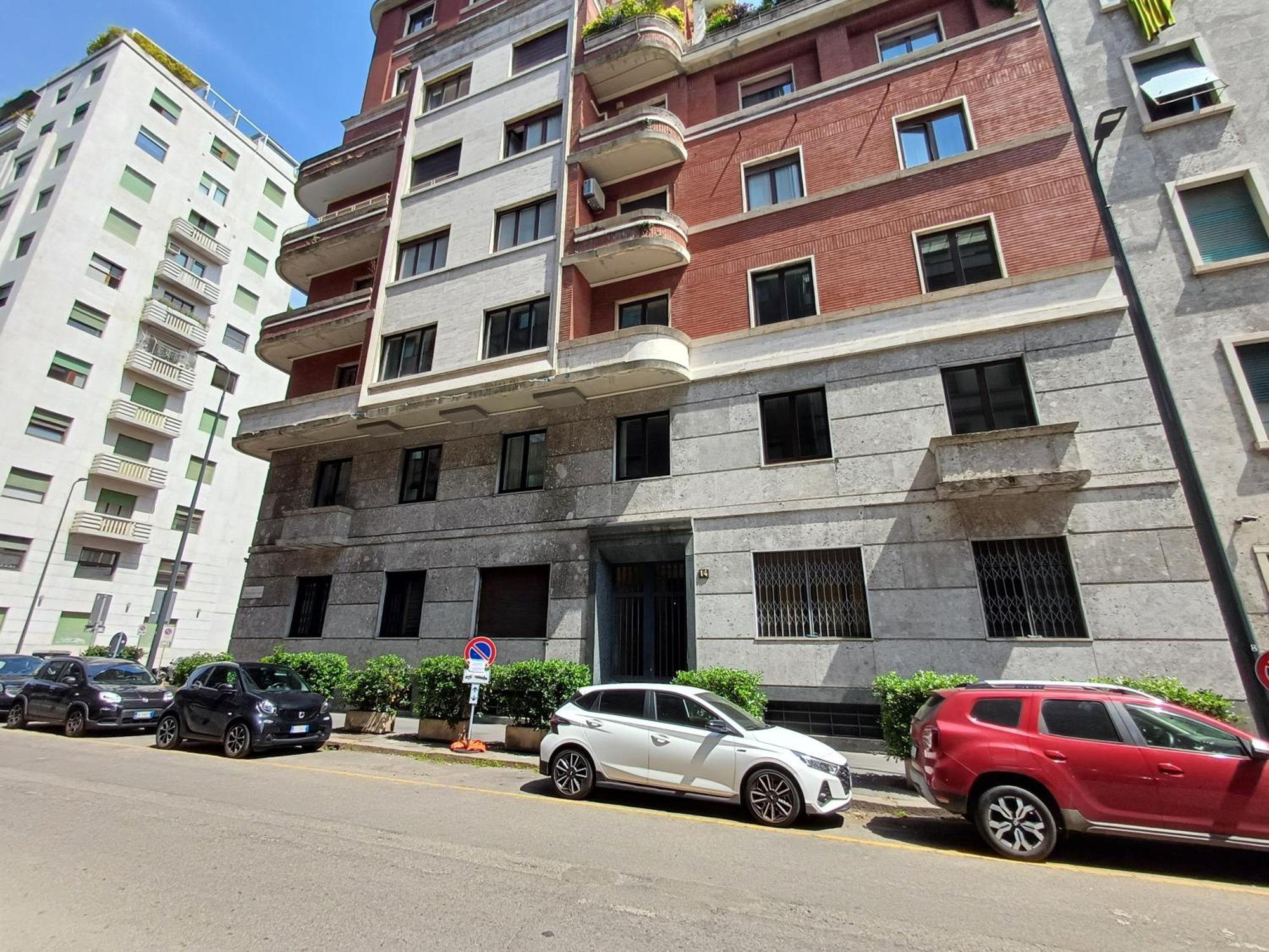 My Milano Repubblica Luxury Rooms Екстер'єр фото
